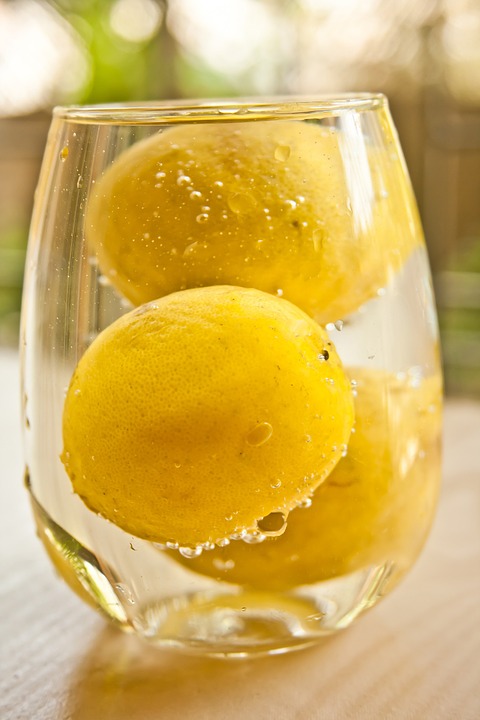 lemons-167056_960_720